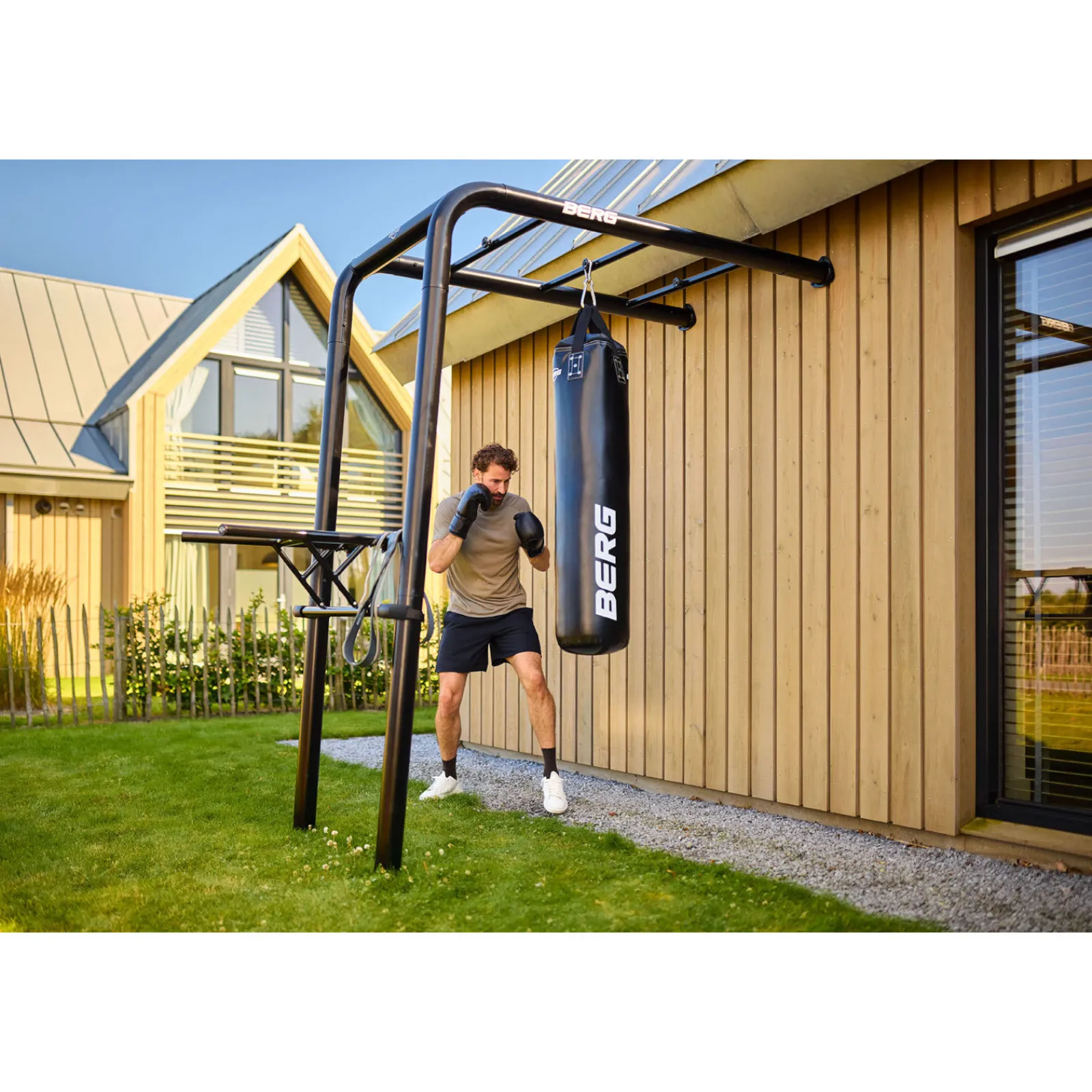 Berg Outdoor-Spielgeräte|PlayBase Wall