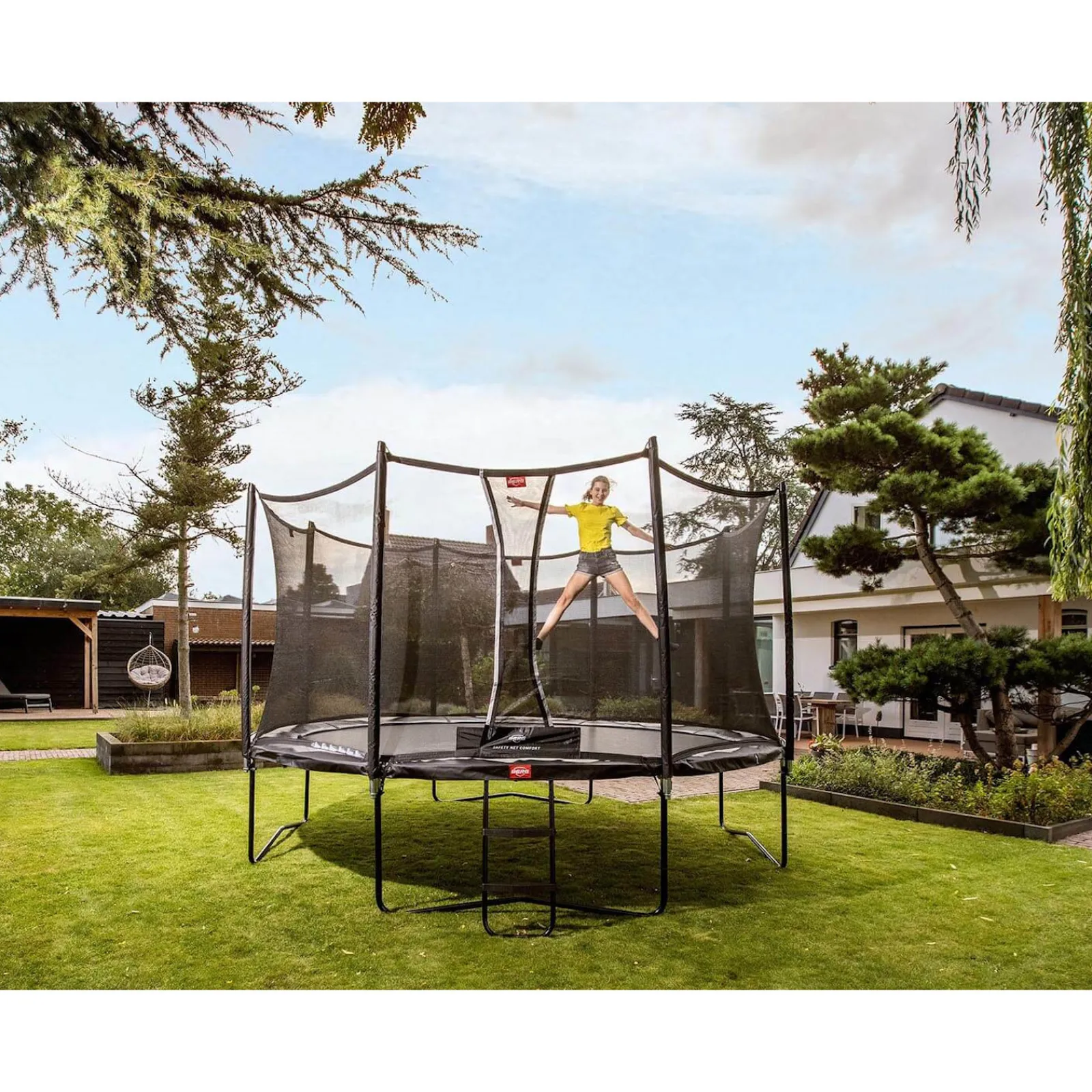 Berg Trampolin|Trampolin Favorit inkl. Sicherheitsnetz Comfort grau