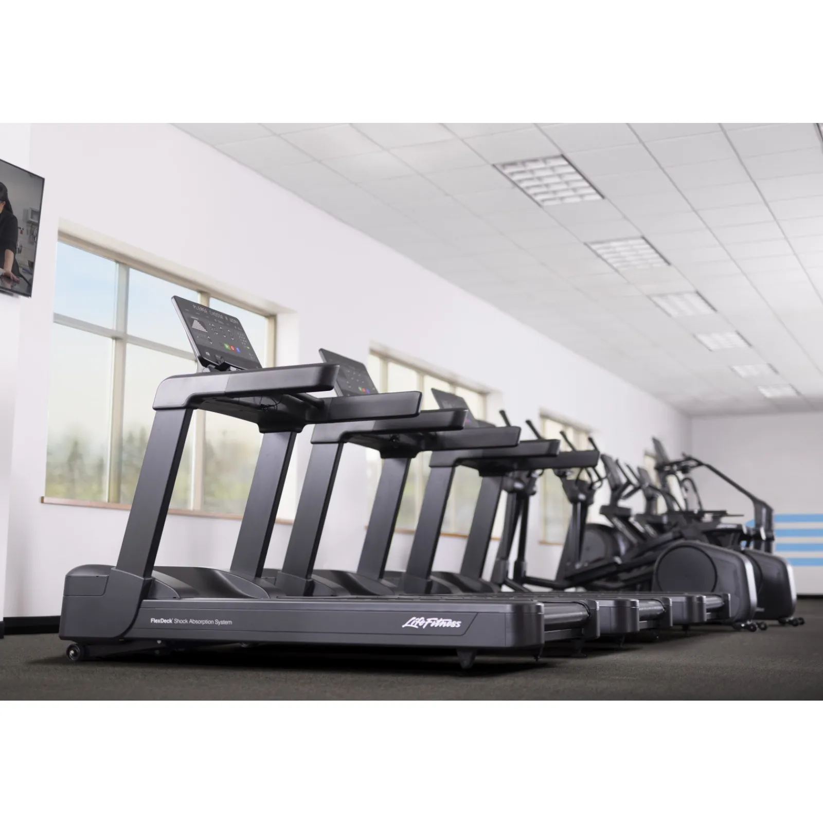 Life Fitness Laufband|Laufband Aspire Serie SE4 16" Konsole