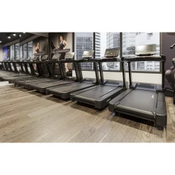 Life Fitness Laufband|Laufband Aspire Serie SE4 16