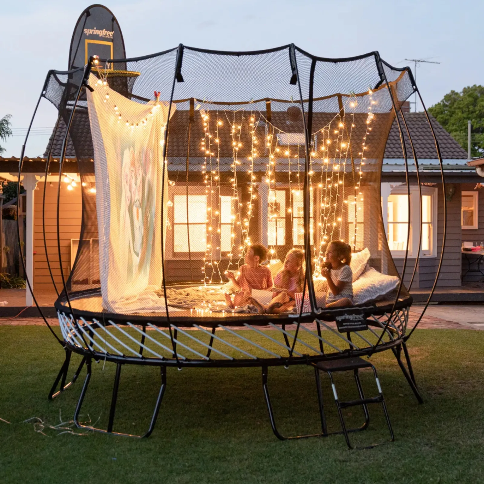 Springfree Trampolin|Trampolin R79
