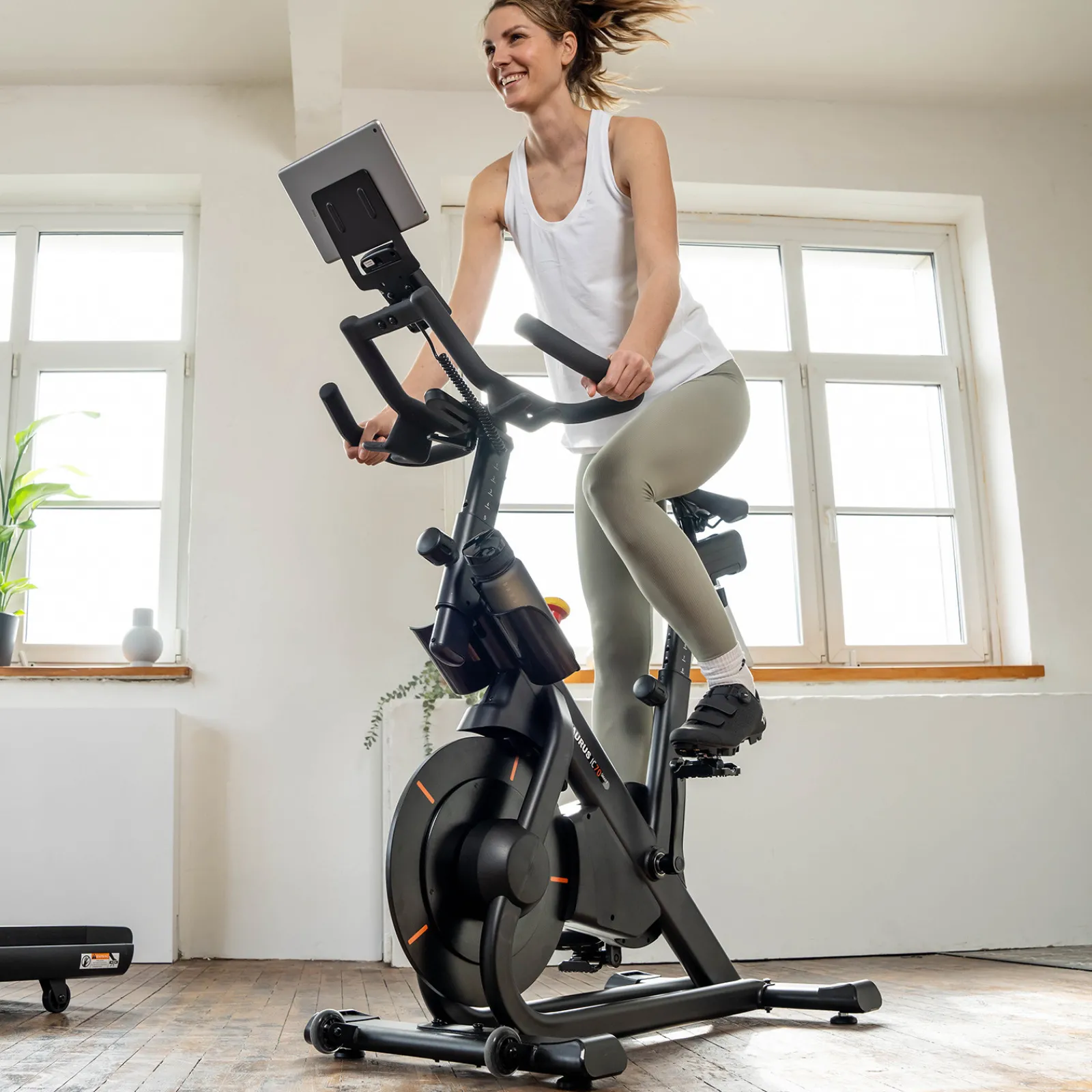 Taurus Indoor Bike|IC70 Smart Indoor Bike TF-IC70PRO-S