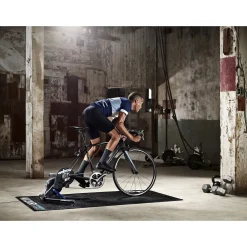 Wahoo Fitness Rollentrainer|Rollentrainer Kickr (Ausstellungsstück)