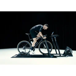 Wahoo Fitness Rollentrainer|Wahoo Kickr ROLLR
