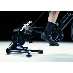Wahoo Fitness Rollentrainer|Wahoo Rollentrainer Kickr Smart Trainer V6